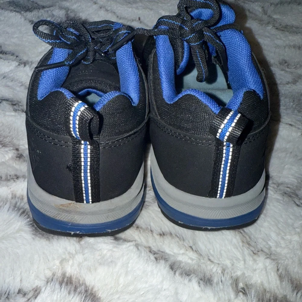 Composite Toe Herman Survivors Women's Cassle Shoes 👟🖤💙